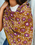 GRAND FOULARD N°115 - CARAMEL