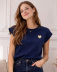 T-shirt bleu coeur doré